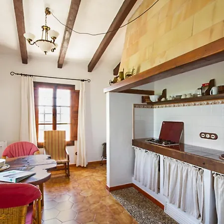 Charming House In With Garden And Shared Pool *