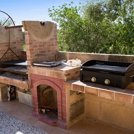 Charming House In With Garden And Shared Pool * Petra (Mallorca)