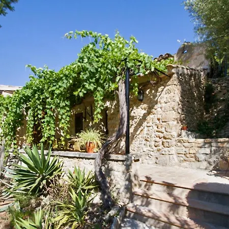 Charming House In With Garden And Shared Pool Petra (Mallorca)