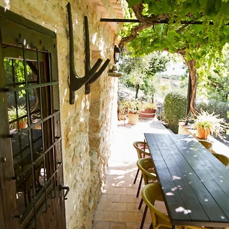 Charming House In With Garden And Shared Pool *