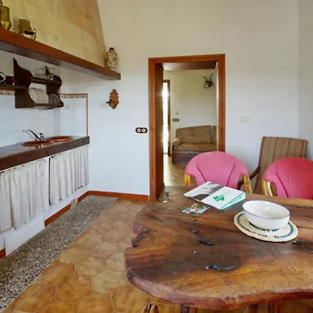 Charming House In With Garden And Shared Pool Holiday home *